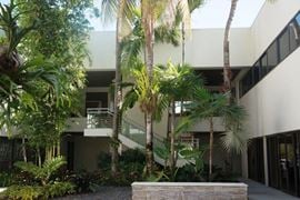 240 Crandon - Boulevard