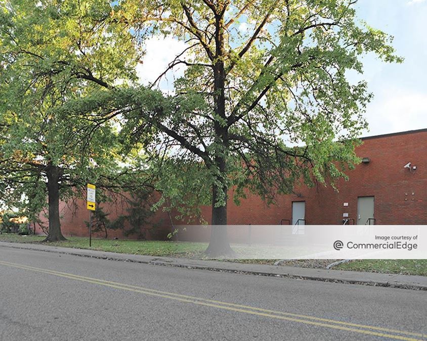 300 North Street, Teterboro, NJ Industrial Building