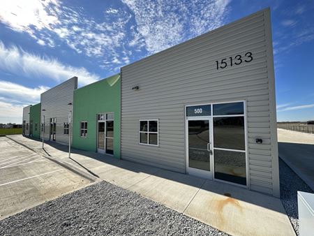 Photo of commercial space at 15133 & 15137 County Line Rd in New Fairview