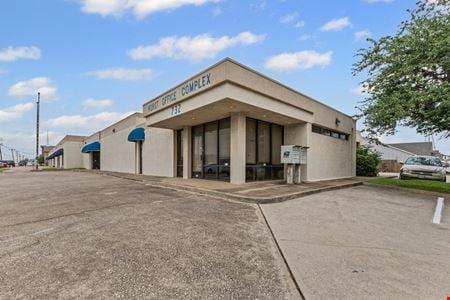 Industrial space for Rent at 732 W Hurst Blvd in Hurst 