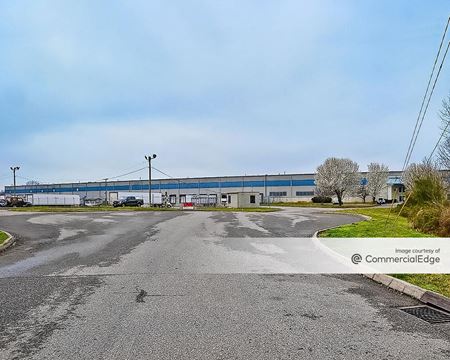 Industrial space for Rent at 3400 Huntington Park Drive in Loudon