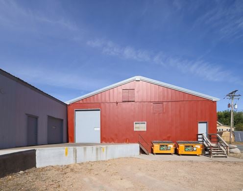 250 St John St