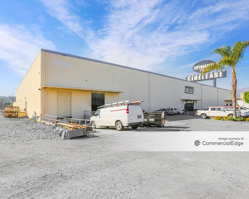 5375 West San Fernando Road