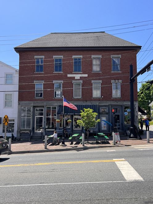 80 Main St 2nd Floor