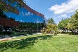 Zachry Plaza - 5601 I-40 West