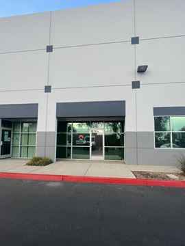 7725 Commercial Way