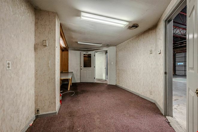 22 Parkway Circle