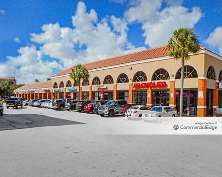 Retail space for Rent at NW 36th Street & NW 79th Avenue in Miami