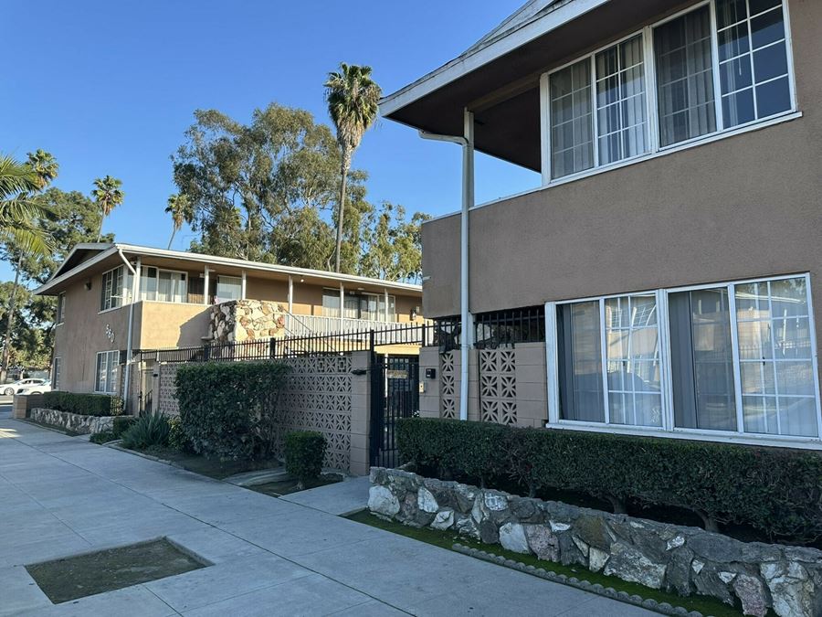560 E. Adams Street