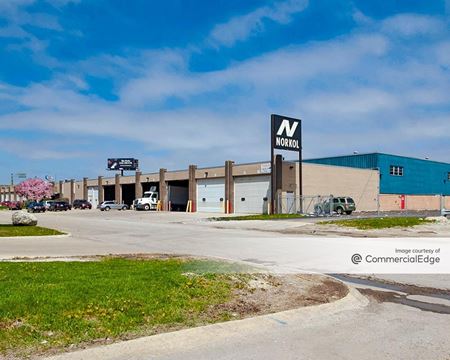 Photo of commercial space at 11650 West Grand Avenue in Northlake