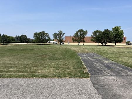 Photo of commercial space at 37W156 McDonald Road in South Elgin