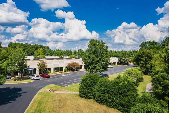 Flex Space space for Rent at 318 Seaboard Lane in Franklin