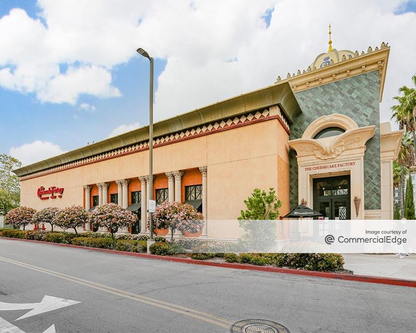 Fashion Valley 7007 Friars Road Retail Building