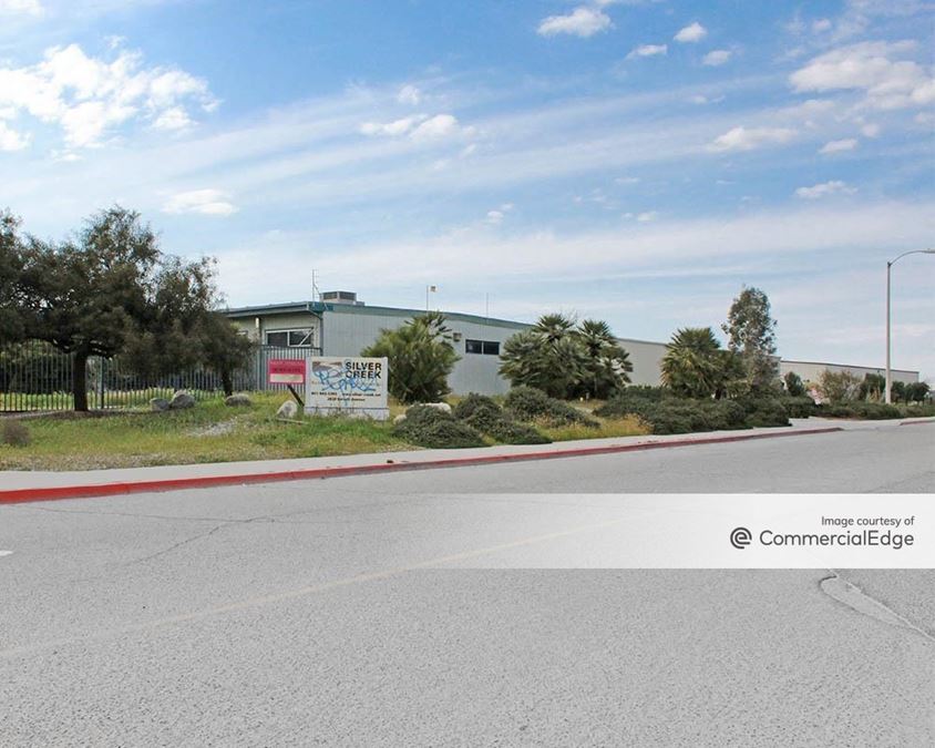 2830 Barrett Avenue, Perris, CA Industrial Building