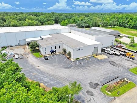 Photo of commercial space at 5890 I-10 Industrial Parkway South in Theodore