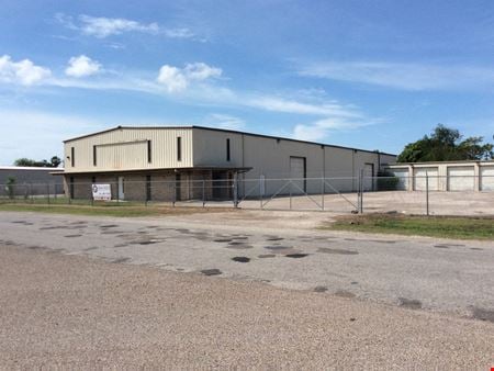 Photo of commercial space at 4202 Russell Dr in Corpus Christi