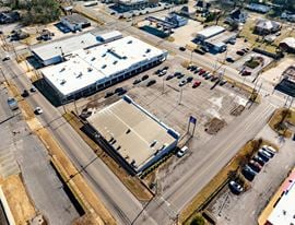 Talladega Plaza | Two Suites Available, ±9,274 Total SF