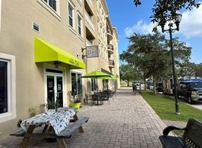 Venetian Bay | Former Restaurant/Deli For Sale or Lease