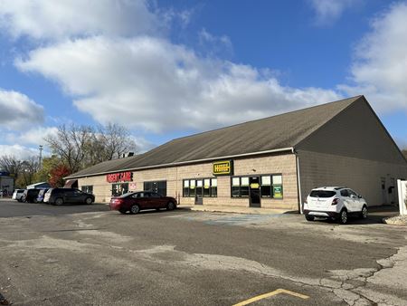 Photo of commercial space at 905 N Main St.  in Adrian