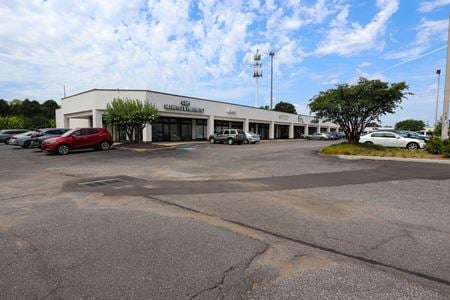 Photo of commercial space at 6635-6685 Quince Road in Memphis