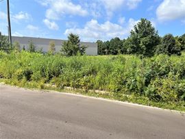 .72 AC - Frontage Road - Whitebrook Subdivision, Olive Branch, MS