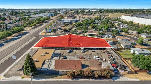 Highly Visible ±0.75 AC Clovis Ave Land + Office Building