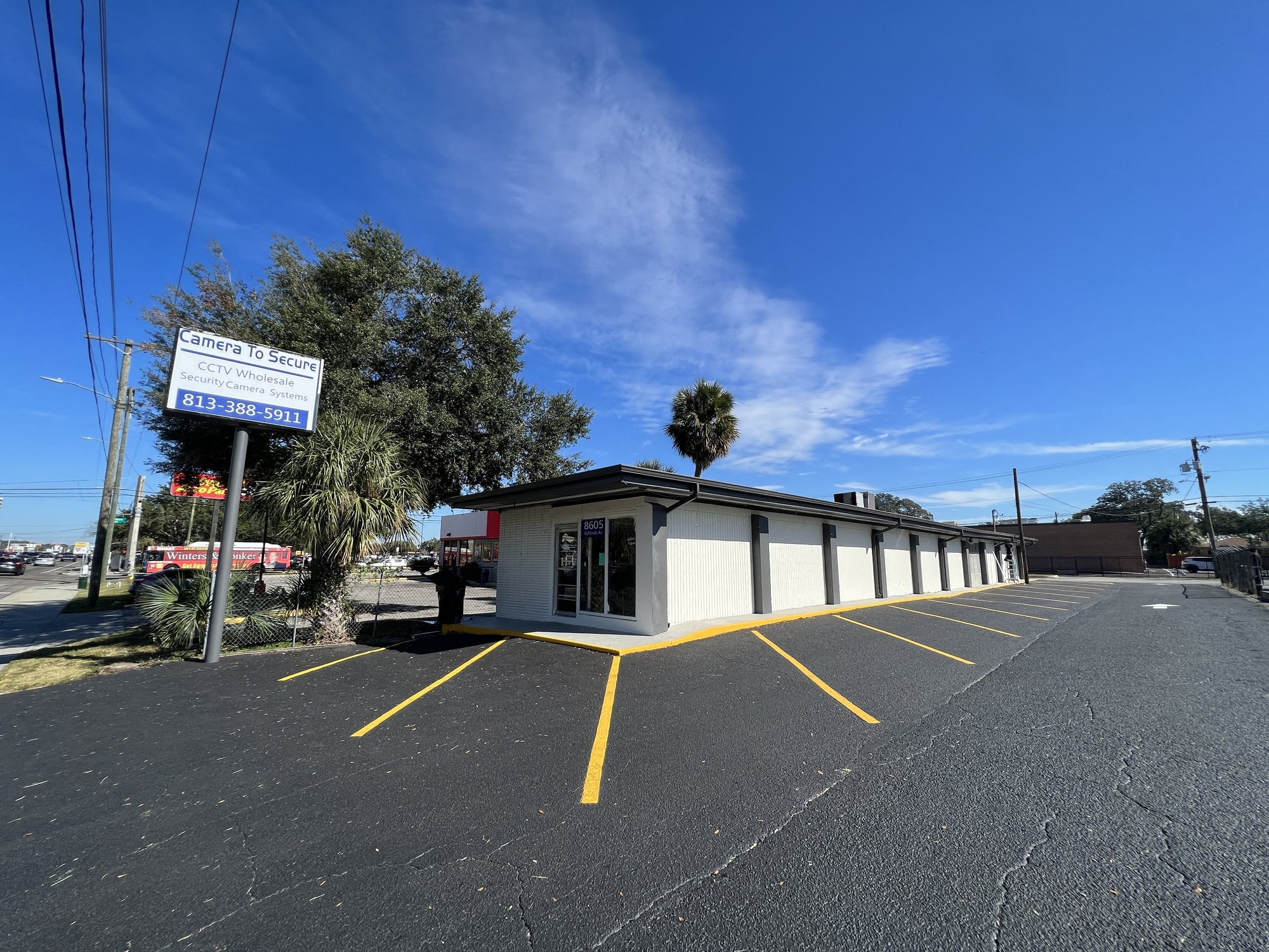 8610 N Suwanee Ave, Tampa, FL 33604
