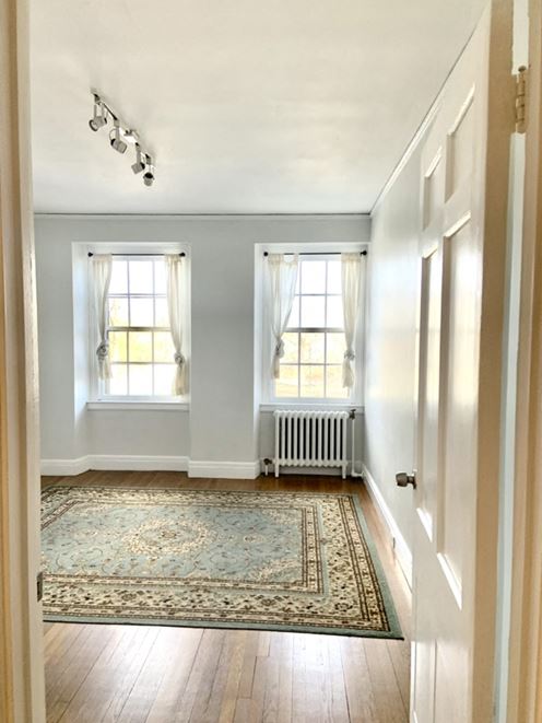 264 Beacon St