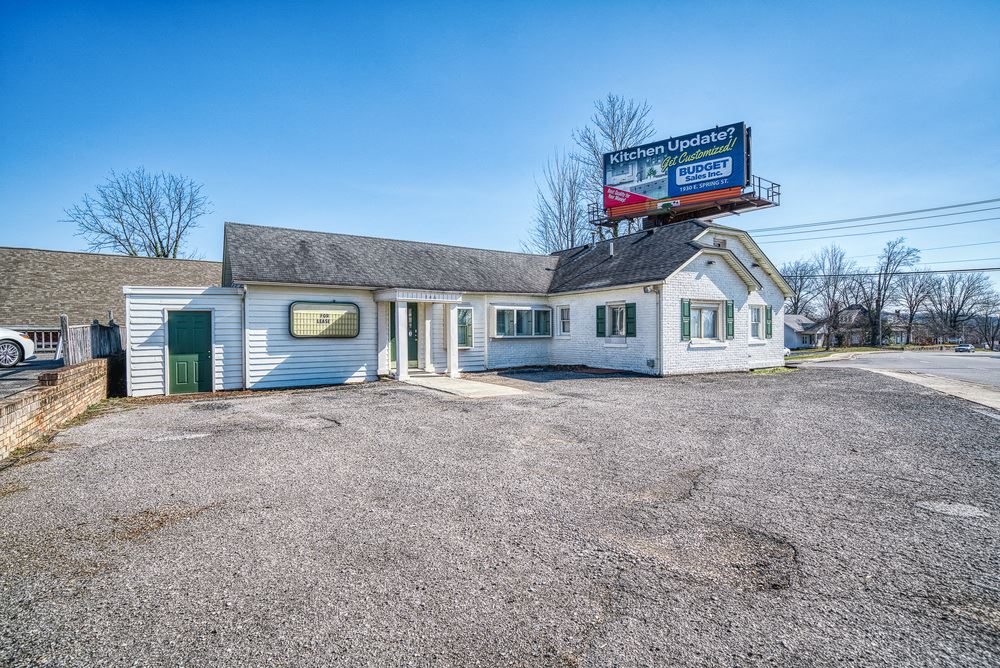 146 South Lowe Avenue, Cookeville, TN 38501