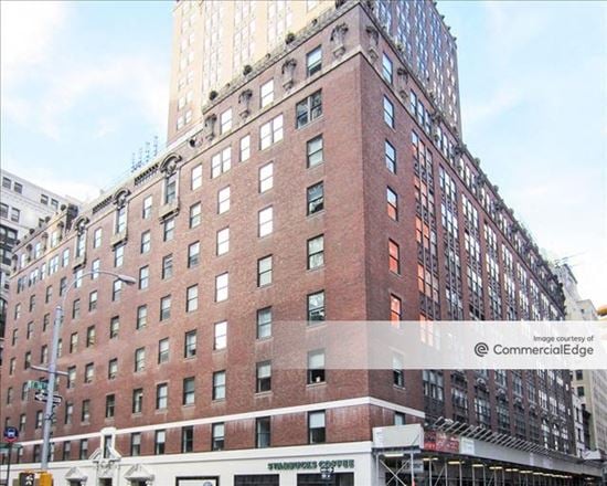 200 Madison Avenue