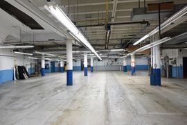 3500 N Kostner Ave