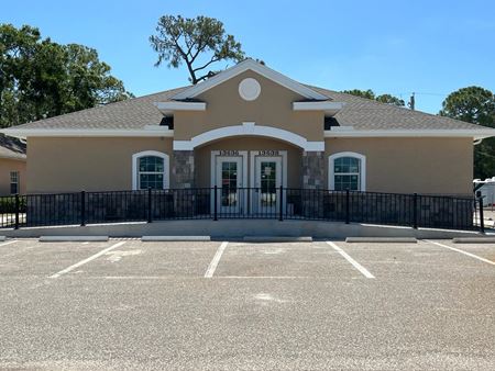 Commercial space for Rent at 13636 W Hillsborough Ave in Tampa