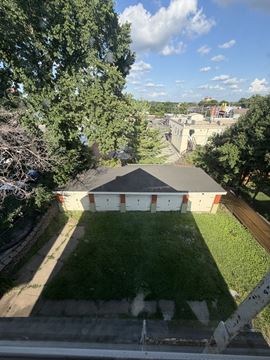 3755 Washington