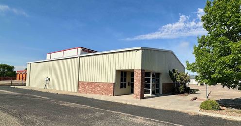 Office Warehouse Available - 4011 Business Park Dr.