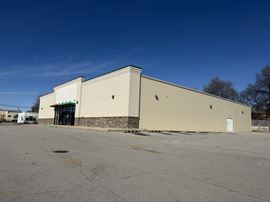 DARK FAMILY DOLLAR FOR SALE - 11.3% CAP RATE