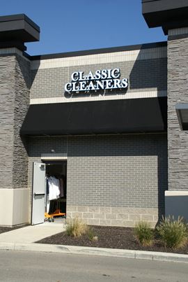 11000 N. Michigan Rd.