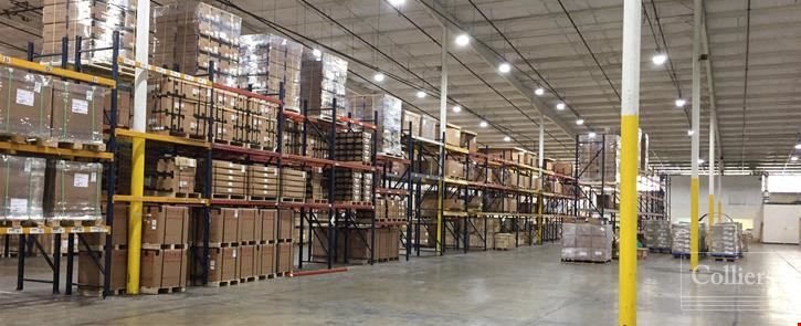 ±94,680 SF Available Industrial Building