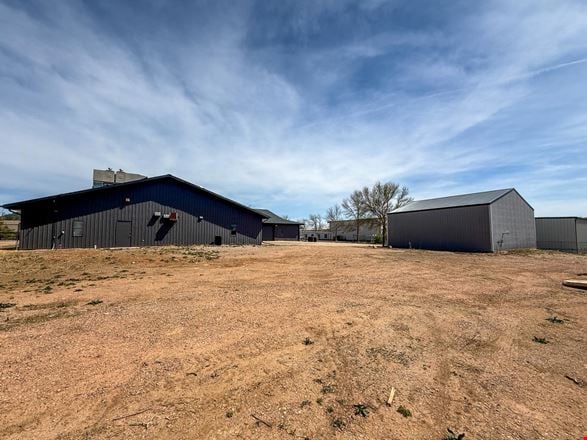 Plant Street Office & Flex Facility