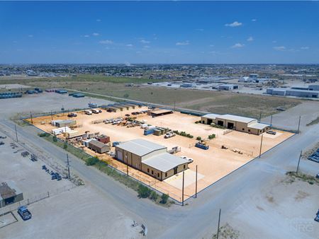 High Yield Net Lease Offering w/ Value Add - Midland