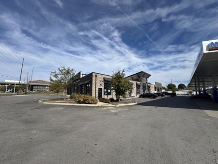 Retail space for Rent at 324 W Morris St in Indianapolis