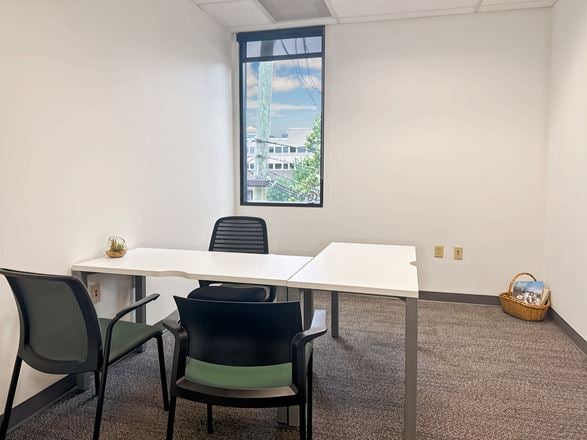 Regus - Nashville - 1 Music Circle