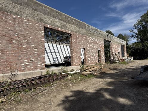 Warehouse/Distribution Center