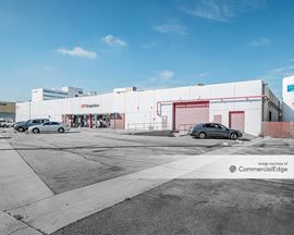1921 East Mariposa Avenue