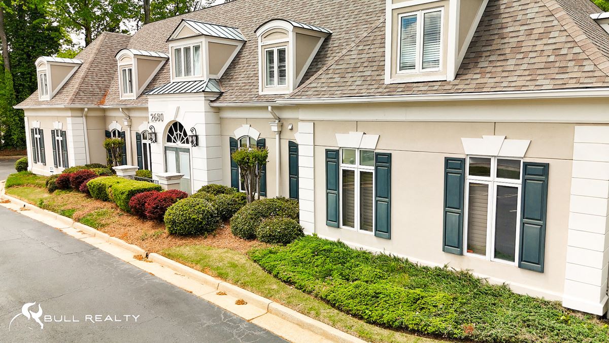 Medical Office Suite | ±3,750 SF For Sublease