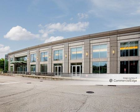 Office space for Rent at 9400 West Foster Avenue in Chicago