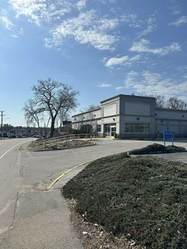 18 Crystal Ave, Derry NH – Retail Space for Lease