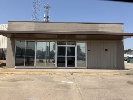 Industrial space for Rent at 800 S Locust St in Denton
