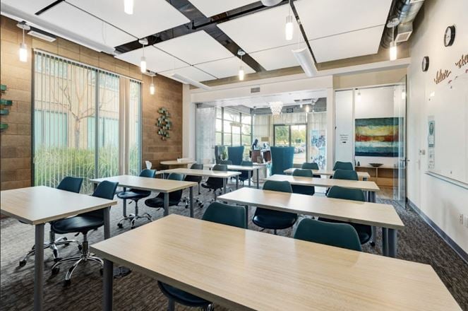 Hera Hub - Irvine Coworking