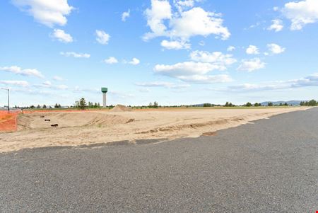 Photo of commercial space at 1401 N Cedar Rd in Deer Park