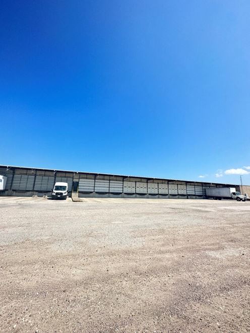 255 S Navigation Blvd